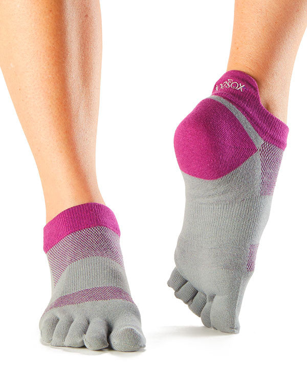 Tavi Women's Taylor Cushion Sport Socks - Salt